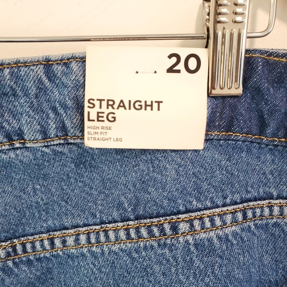Forever21, High Rise Straight, Slim Fit, Denim, Blue Jeans, Size 20. - Picture 1 of 6